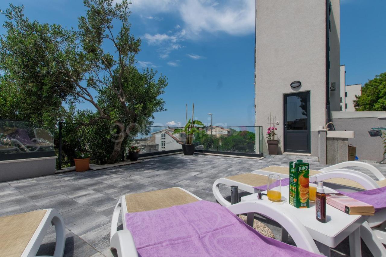 Seashell - Luxury Seaview Apartments Макарска Экстерьер фото