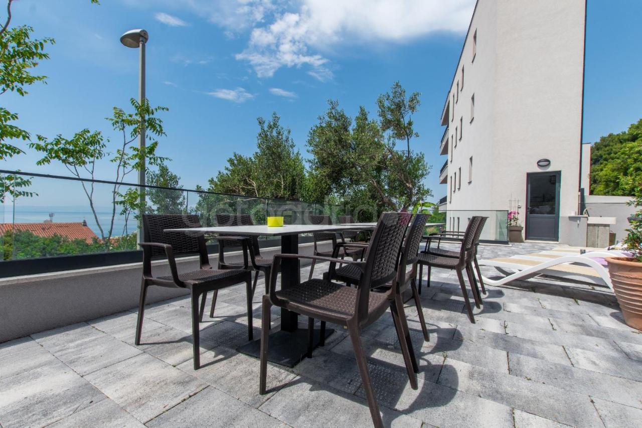 Seashell - Luxury Seaview Apartments Макарска Экстерьер фото